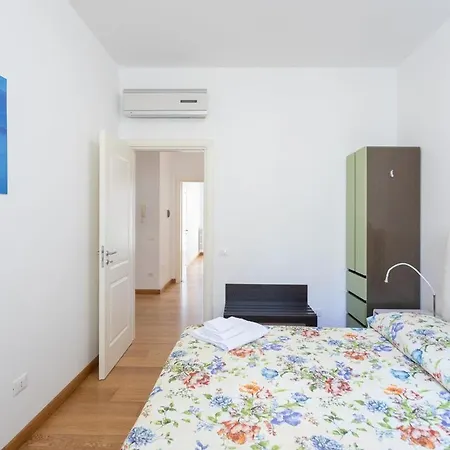 Holiday home Trilocale Corso Italia 21 Piano Terra Con Spazio Esterno
