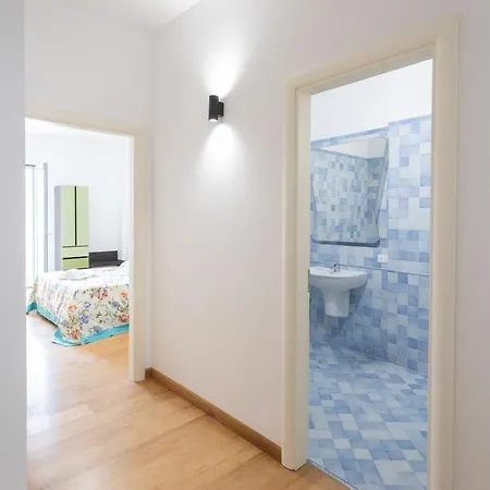 Holiday home Trilocale Corso Italia 21 Piano Terra Con Spazio Esterno